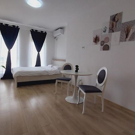 Garsoniera Studio Constanta Bagian luar foto